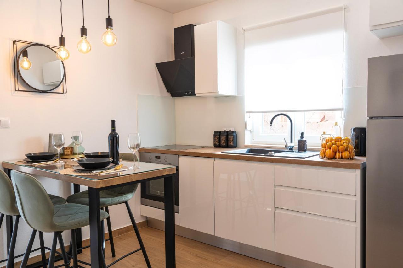 Apartmani Sara 比比涅 外观 照片
