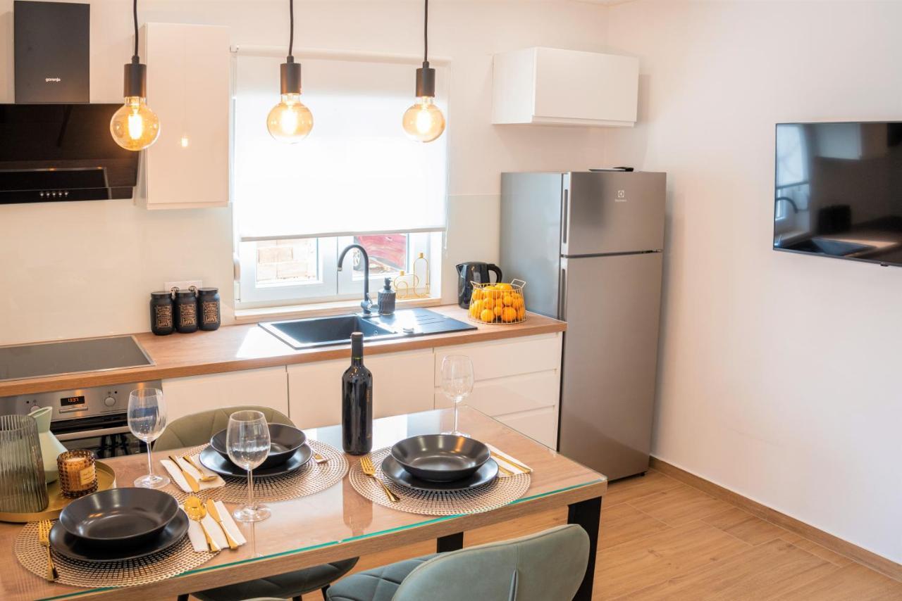 Apartmani Sara 比比涅 外观 照片