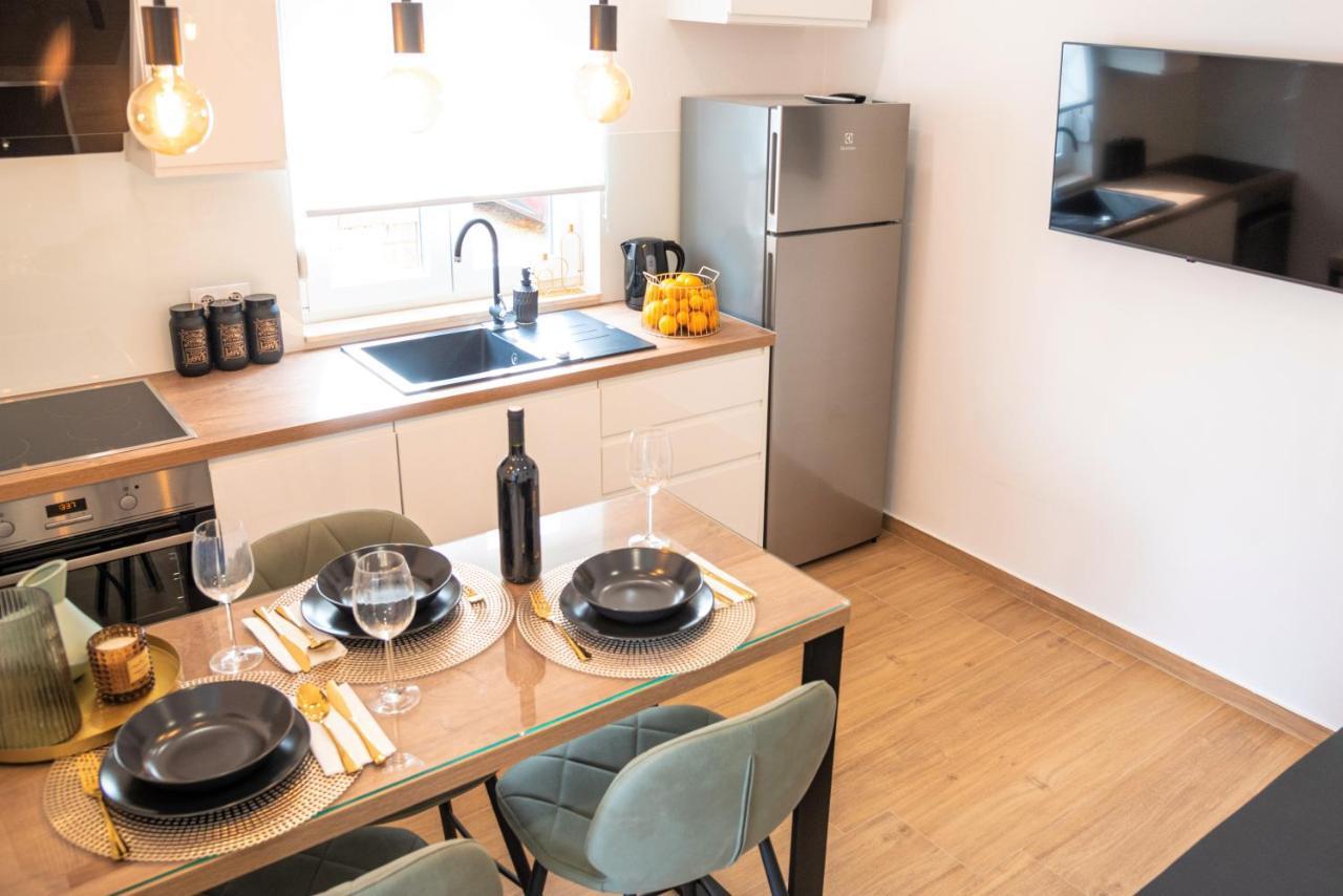 Apartmani Sara 比比涅 外观 照片