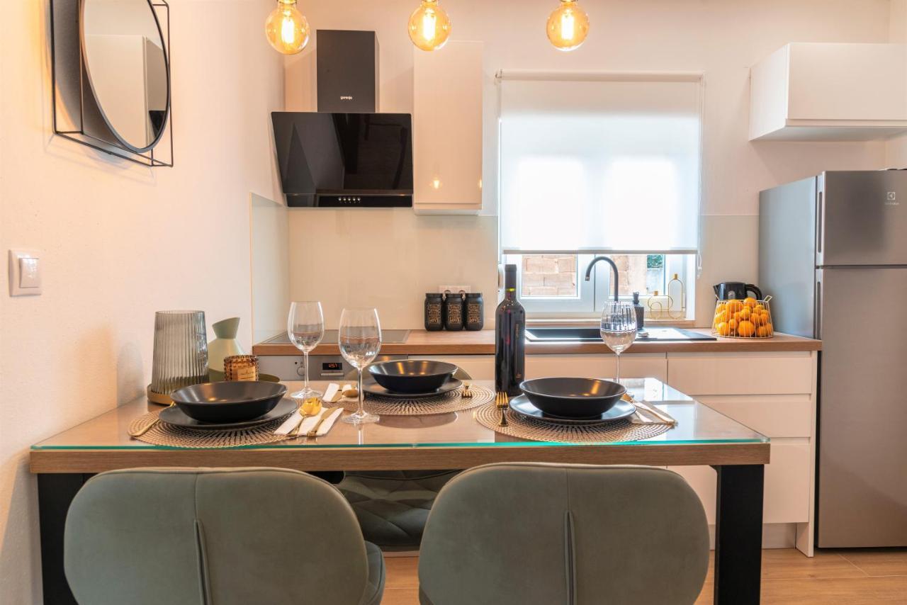 Apartmani Sara 比比涅 外观 照片
